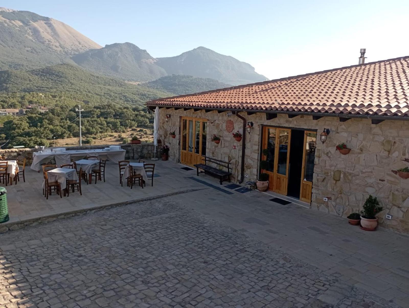 Foresteria Mongerrati Isnello Exterior foto